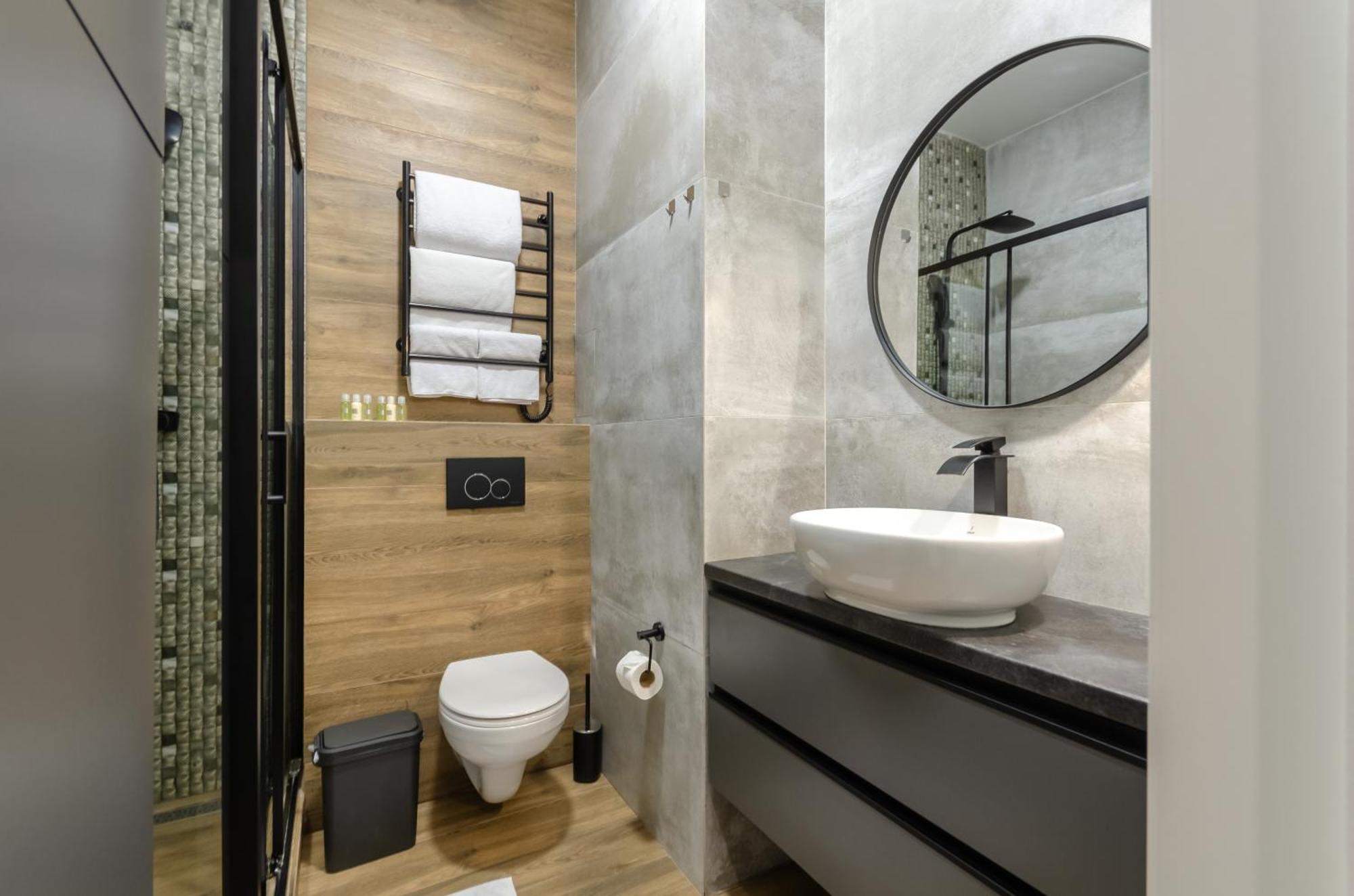 Petrovdom 12-131B Apartments In Rc "Yaroslaviv Grad"Bulvarno Kudriavska 17B เคียฟ ภายนอก รูปภาพ