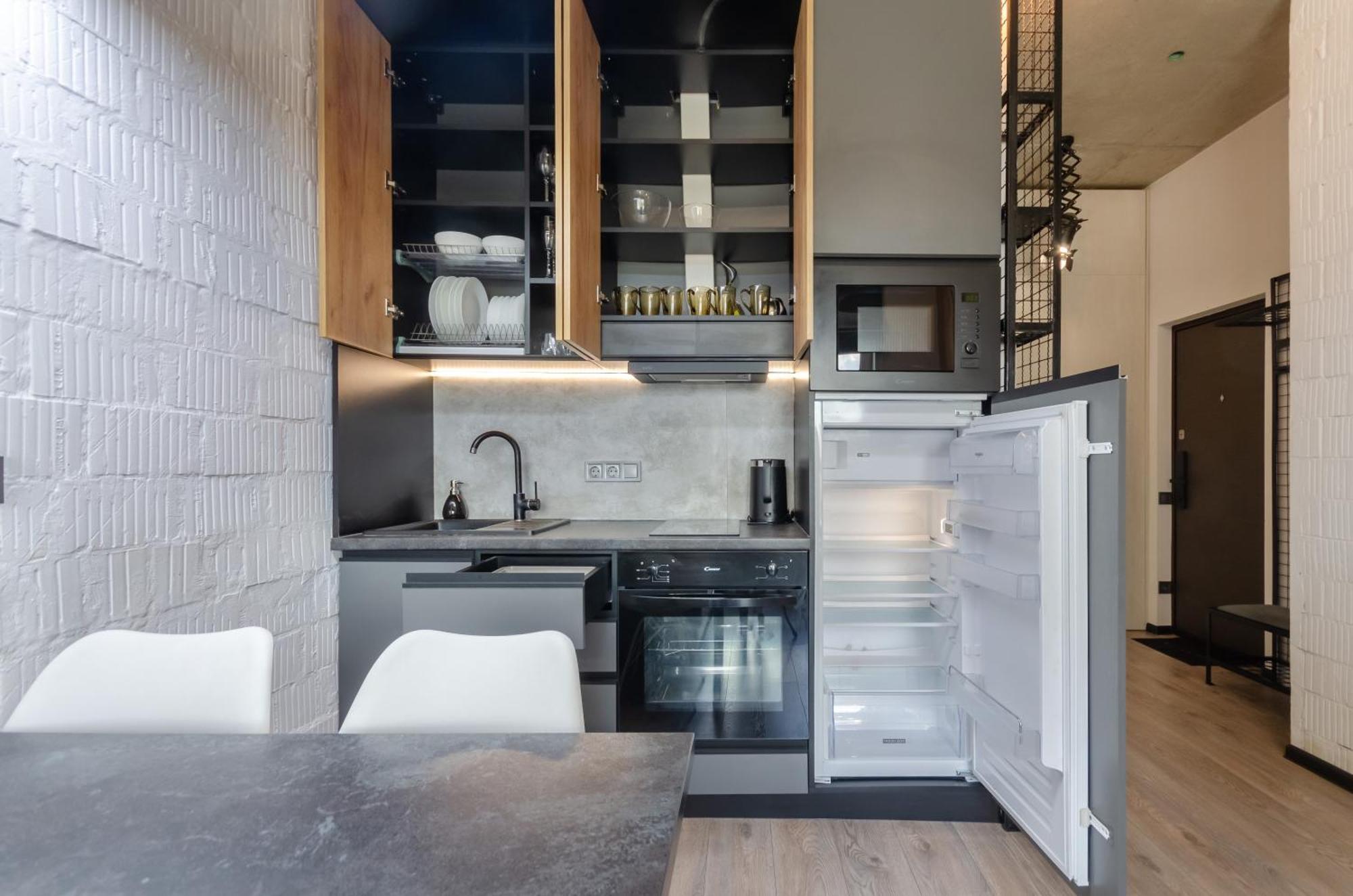 Petrovdom 12-131B Apartments In Rc "Yaroslaviv Grad"Bulvarno Kudriavska 17B เคียฟ ภายนอก รูปภาพ