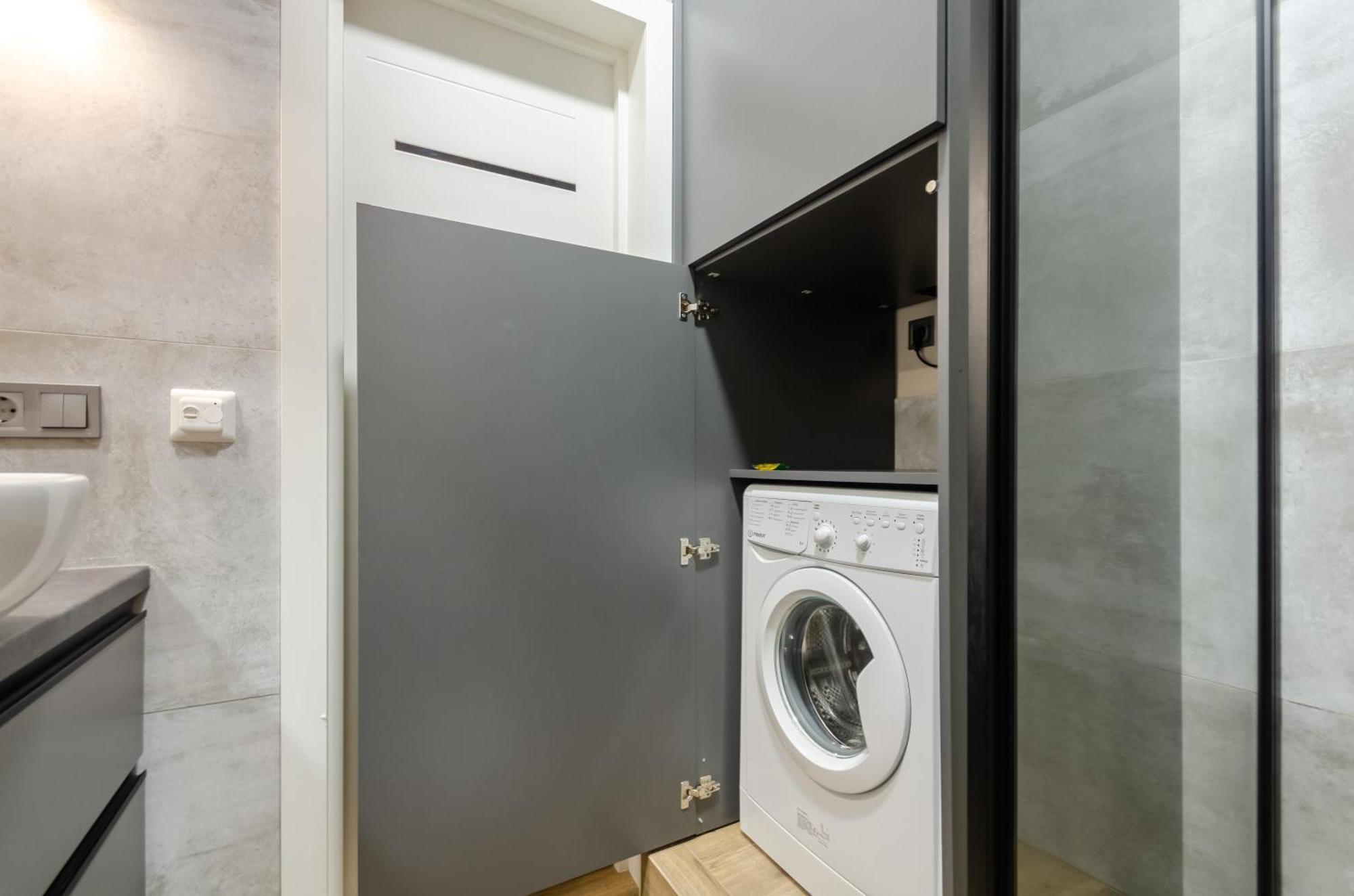 Petrovdom 12-131B Apartments In Rc "Yaroslaviv Grad"Bulvarno Kudriavska 17B เคียฟ ภายนอก รูปภาพ